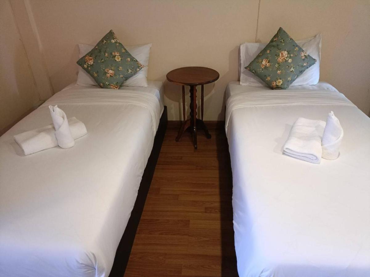 Soft Night Barzaar Hostel Chiang Mai Exterior photo